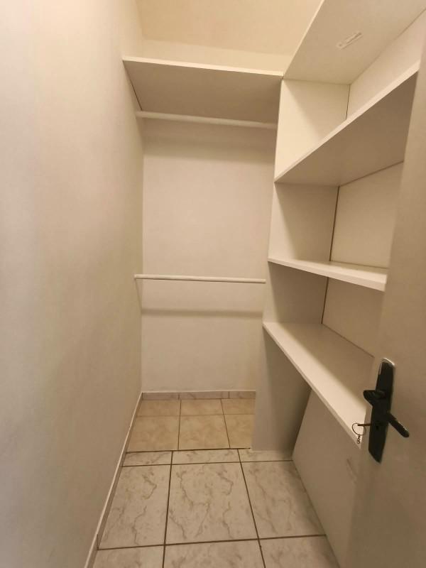 Casa, Cachoeirinha, 3 Quartos, 1 Vaga, 1 Suíte
