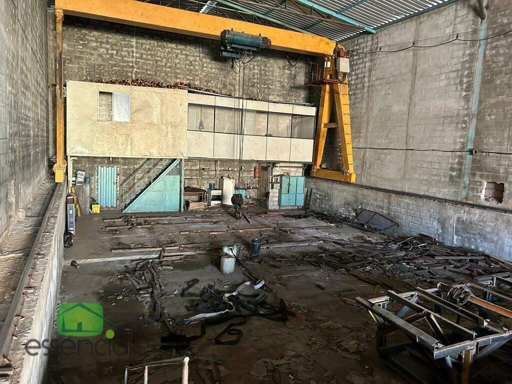 Galpão, Riacho das Pedras, 0 Quarto, 0 Vaga