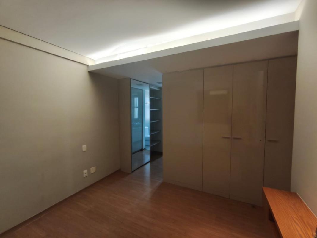 Apartamento, Coração Eucarístico, 4 Quartos, 3 Vagas, 3 Suítes