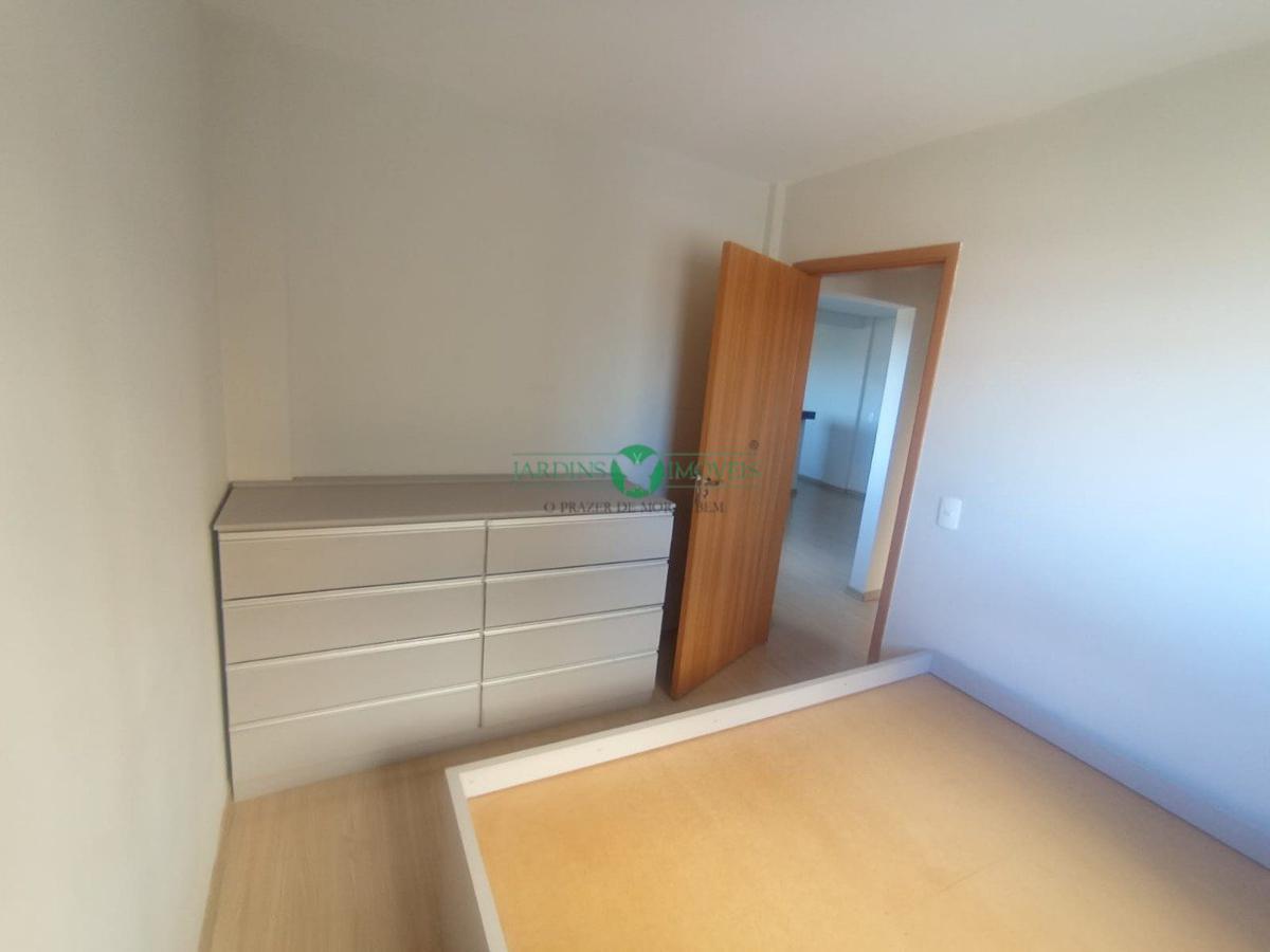 Apartamento, Santa Cruz, 2 Quartos, 1 Vaga