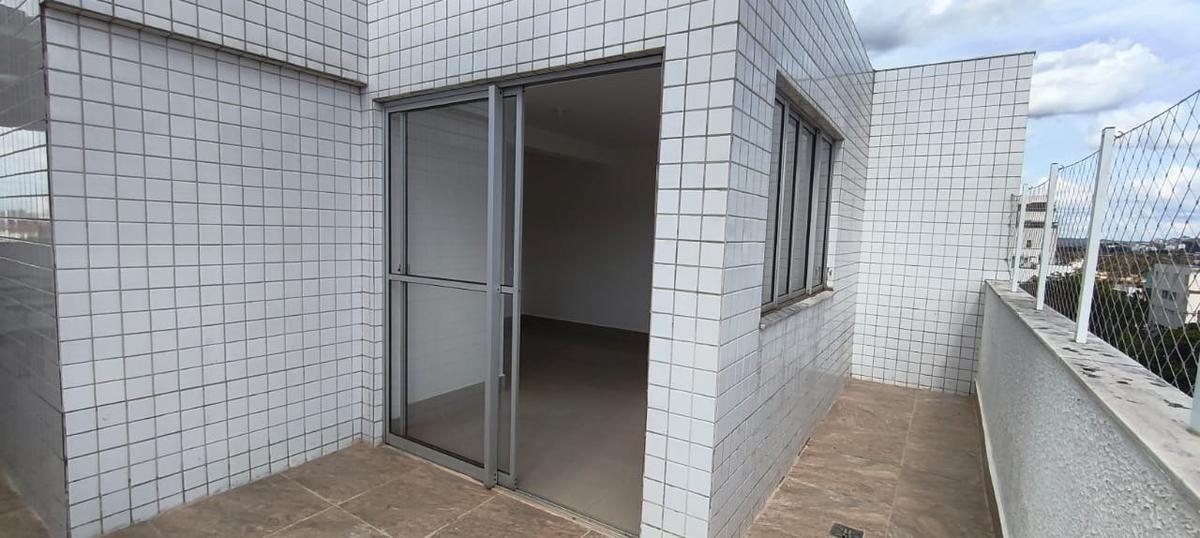 Cobertura, Santa Rosa, 4 Quartos, 2 Vagas, 2 Suítes