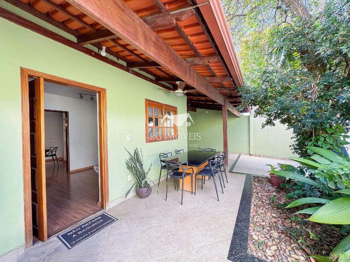 Casa, Itaipu, 5 Quartos, 4 Vagas, 1 Suíte