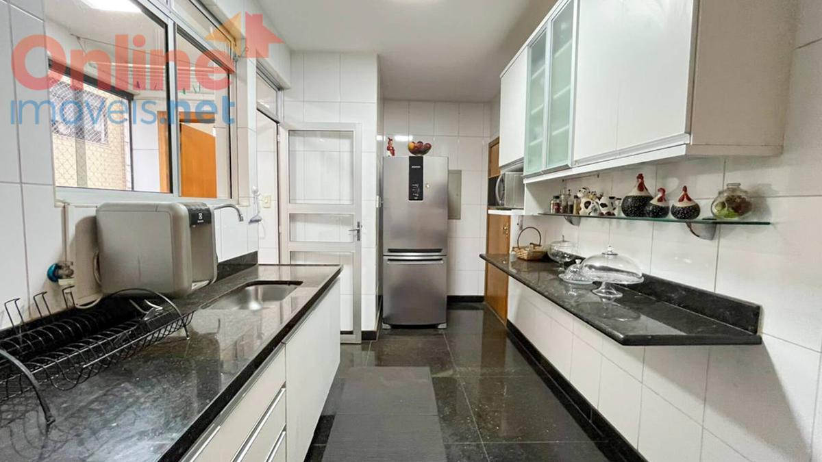 Apartamento, Castelo, 3 Quartos, 0 Vaga, 1 Suíte