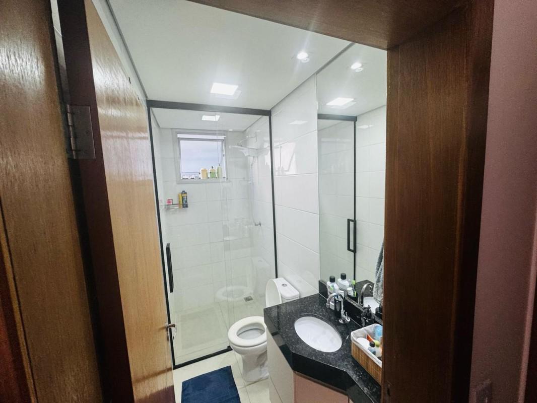 Apartamento, Europa, 2 Quartos, 1 Vaga