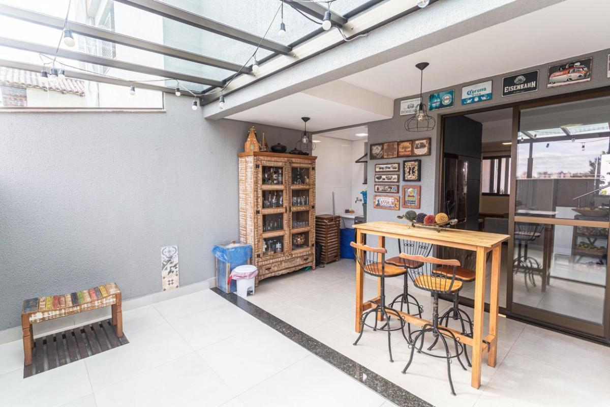 Casa, Santa Efigênia, 3 Quartos, 3 Vagas, 1 Suíte