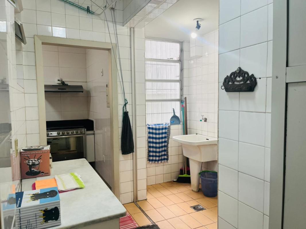 Apartamento, Funcionários, 4 Quartos, 2 Vagas, 1 Suíte
