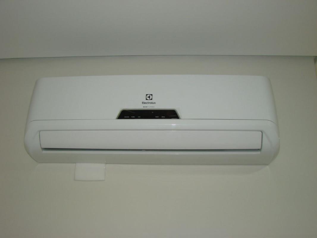 Sala, Barro Preto, 0 Quarto, 1 Vaga