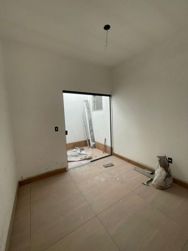 Casa, Masterville, 3 Quartos, 4 Vagas, 1 Suíte