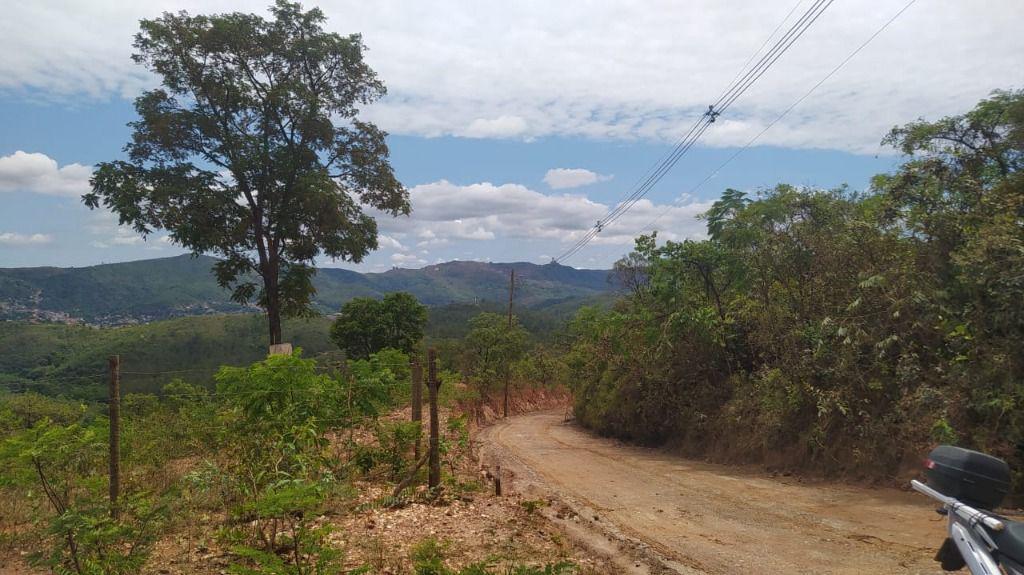 Lote, Adelmolândia, 0 Quarto, 0 Vaga