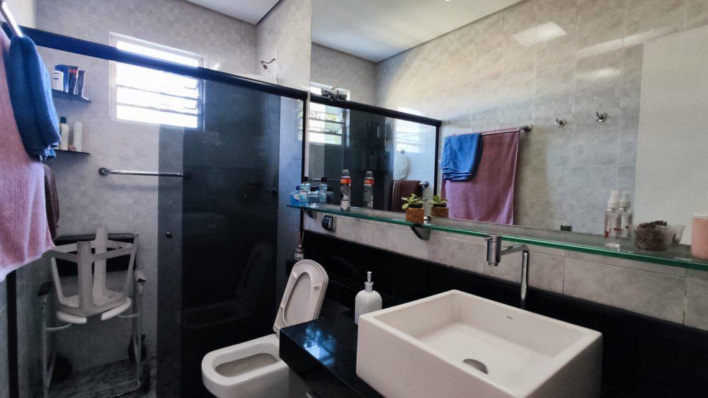 Casa, Santa Helena, 3 Quartos, 4 Vagas, 1 Suíte