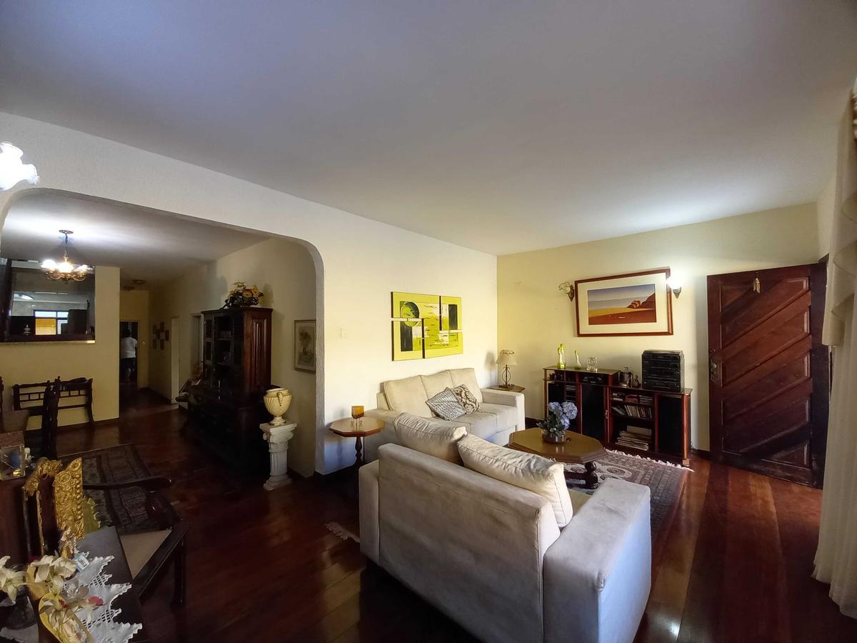 Casa, Salgado Filho, 4 Quartos, 2 Vagas, 5 Suítes