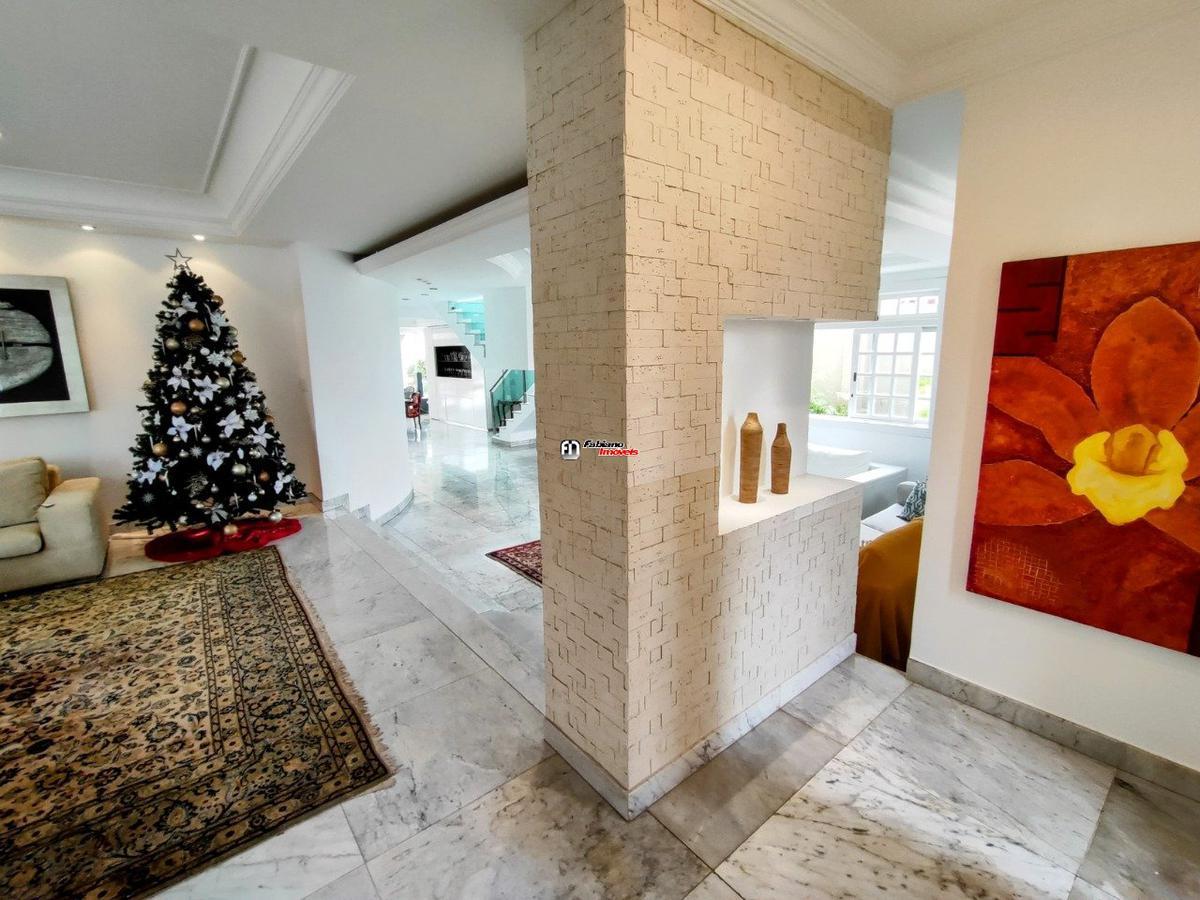 Casa, São Luiz (pampulha), 4 Quartos, 8 Vagas, 3 Suítes