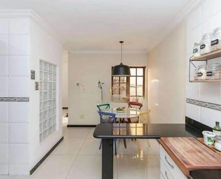 Casa, Renascença, 3 Quartos, 4 Vagas, 3 Suítes