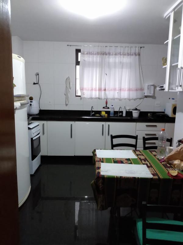 Apartamento, Castelo, 4 Quartos, 4 Vagas, 3 Suítes