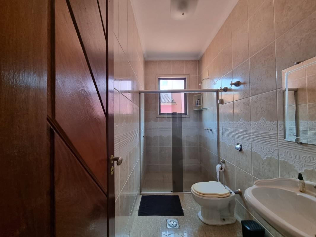 Casa, Jardim Riacho das Pedras, 4 Quartos, 5 Vagas, 3 Suítes