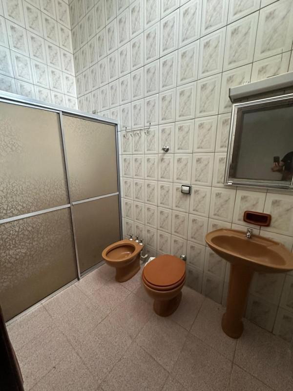 Casa, Centro, 2 Quartos, 1 Vaga