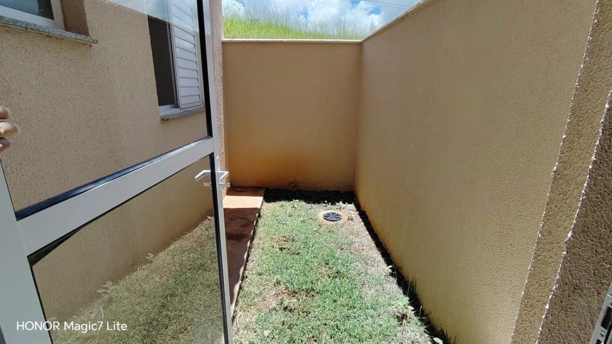 Casa, Serra Dourada, 2 Quartos, 1 Vaga
