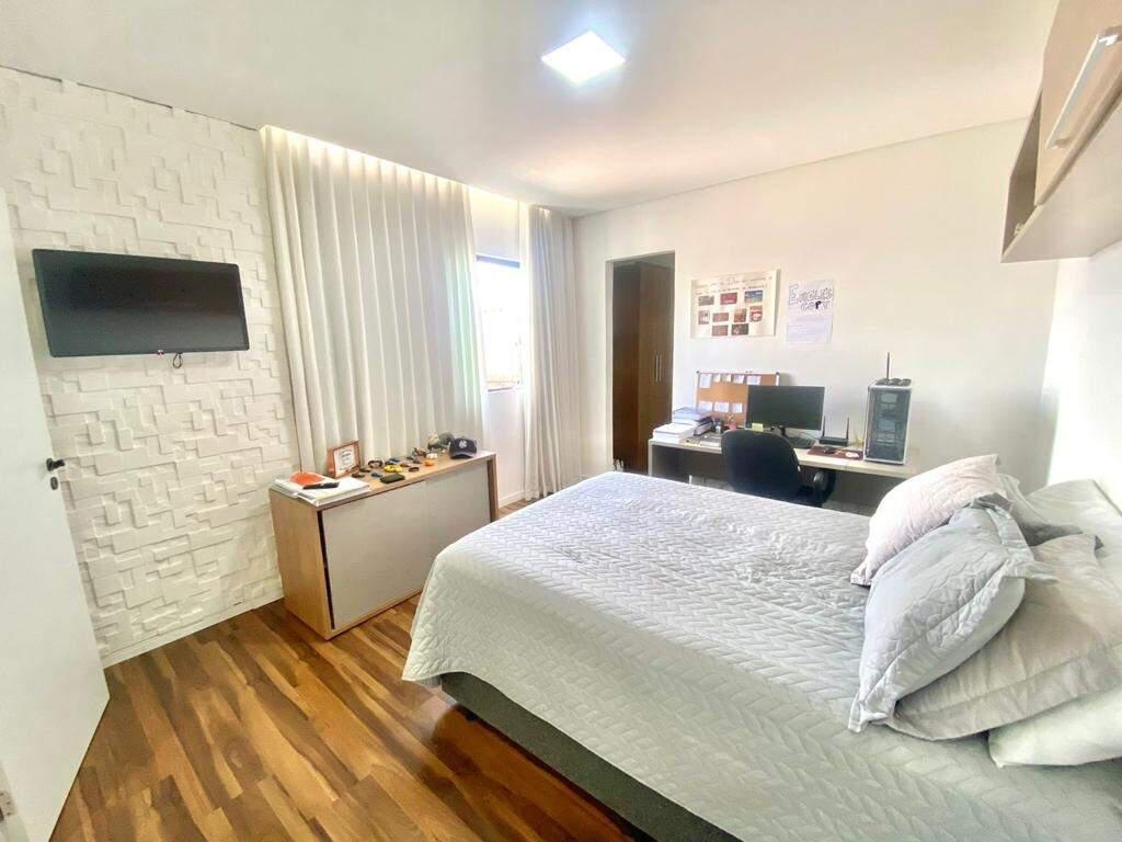 Casa, Salgado Filho, 3 Quartos, 6 Vagas, 2 Suítes