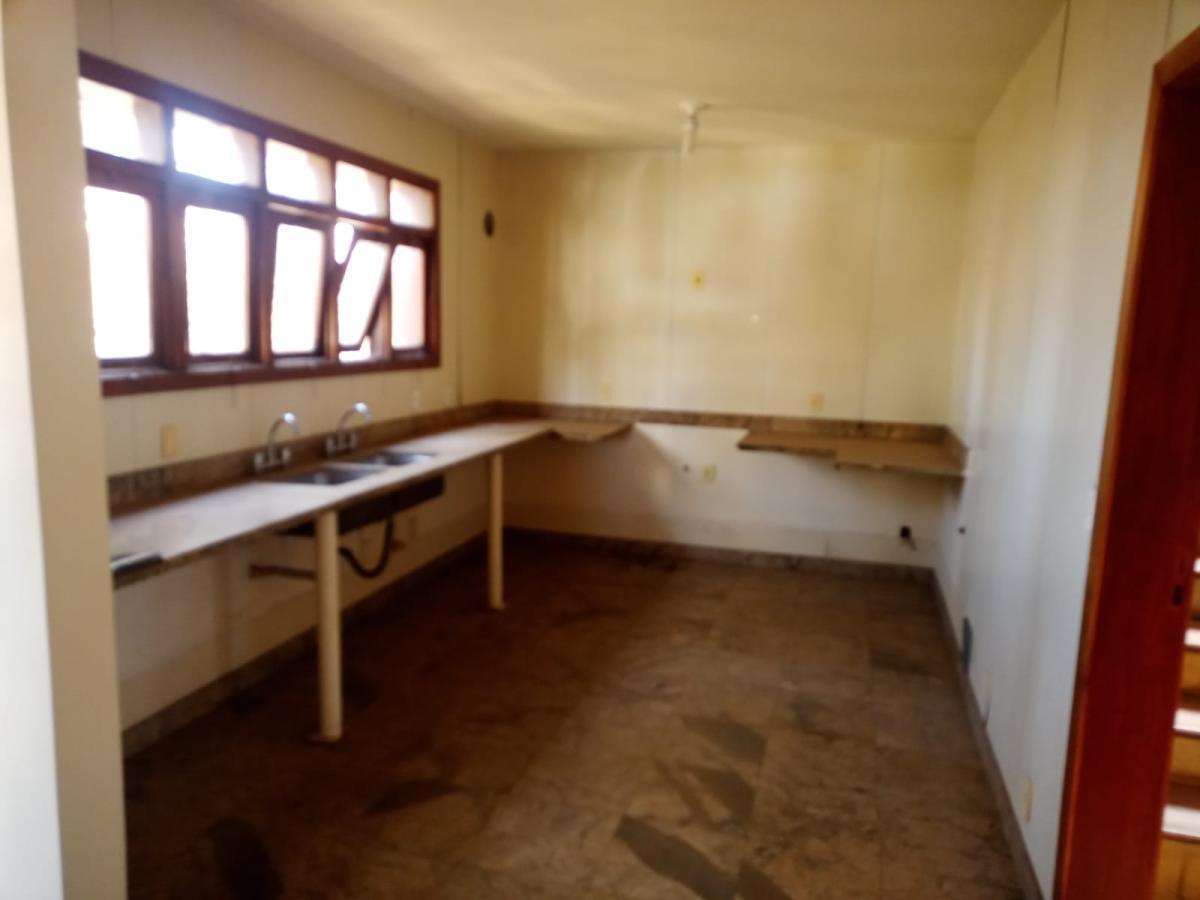 Casa Comercial, Santa Teresa, 8 Quartos, 6 Vagas, 1 Suíte