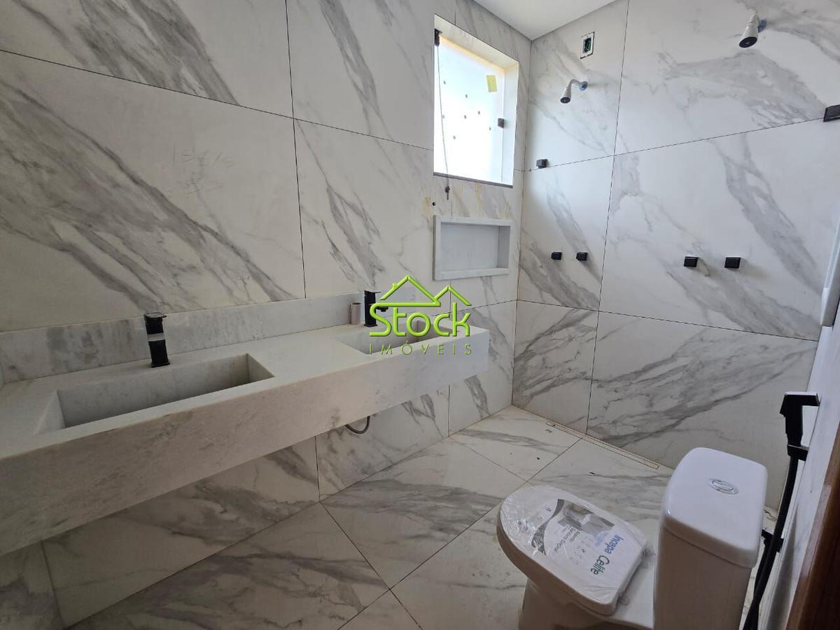 Casa, Jardins Village, 3 Quartos, 2 Vagas, 1 Suíte