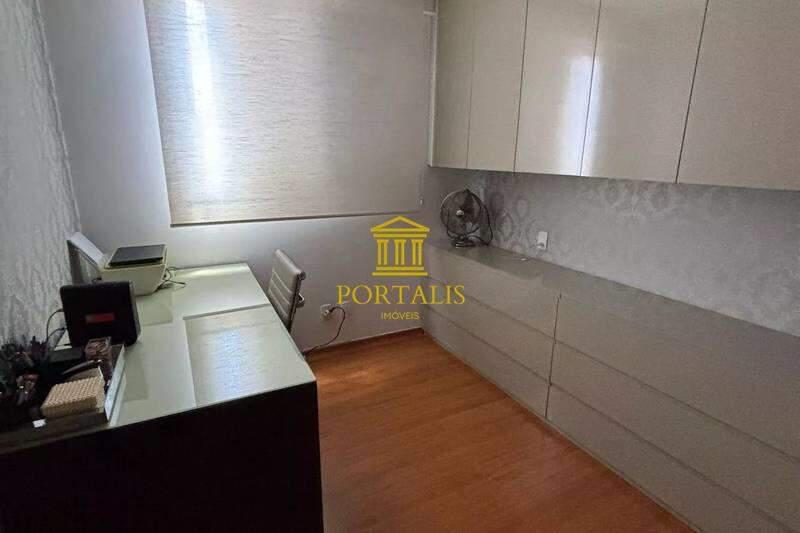 Apartamento, Santa Efigênia, 3 Quartos, 2 Vagas, 1 Suíte