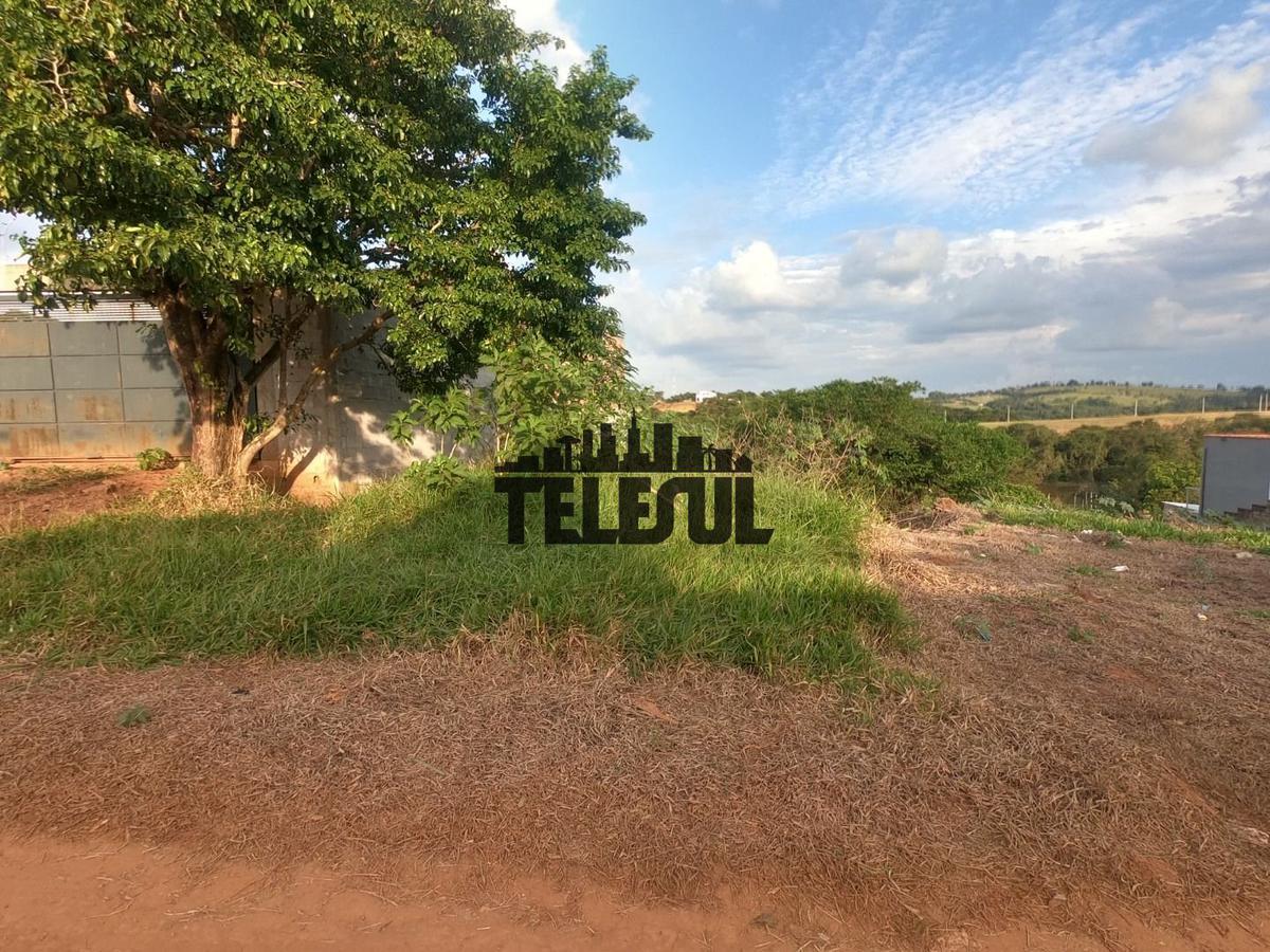 Lote, Rezende, 0 Quarto, 0 Vaga