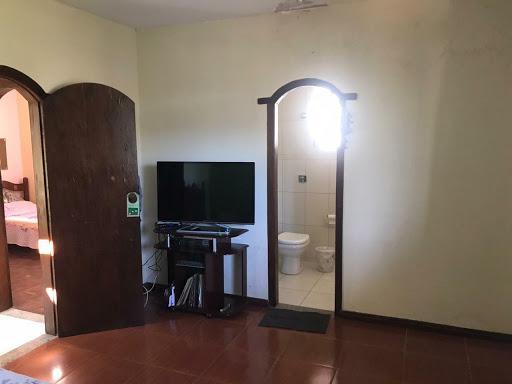 Casa, Esplanada, 4 Quartos, 3 Vagas, 1 Suíte