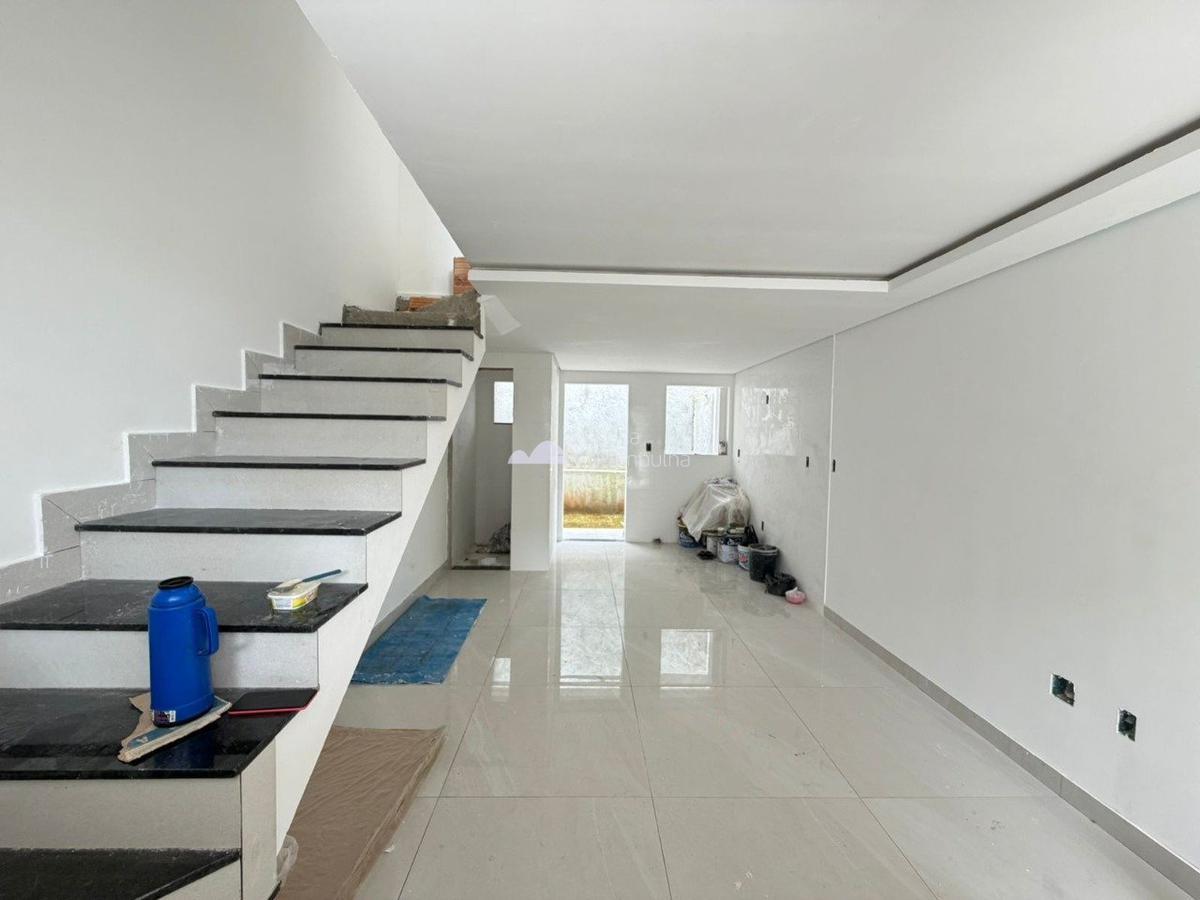 Casa, Piratininga (venda Nova), 2 Quartos, 1 Vaga, 2 Suítes