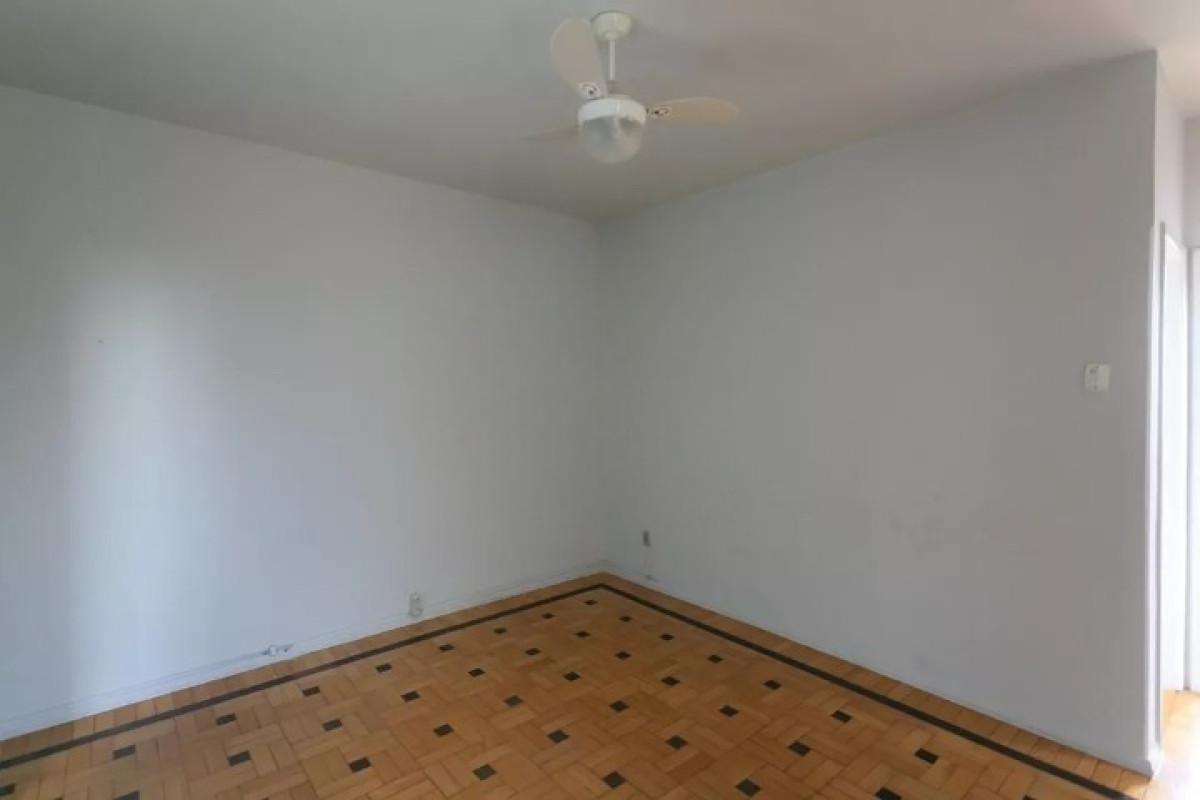 Apartamento, Floresta, 2 Quartos, 0 Vaga