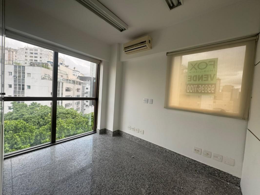 Sala, Savassi, 0 Quarto, 2 Vagas