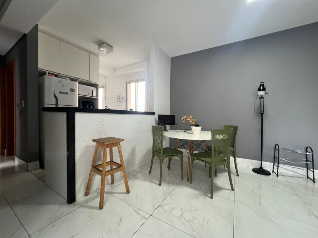 Apartamento, Centro, 2 Quartos, 2 Vagas, 1 Suíte