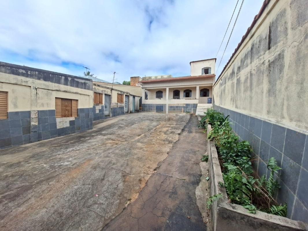 Casa, Jardim Guanabara, 3 Quartos, 6 Vagas