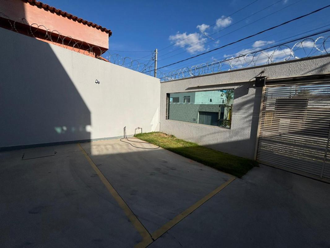 Apartamento, Santa Mônica, 3 Quartos, 2 Vagas, 1 Suíte