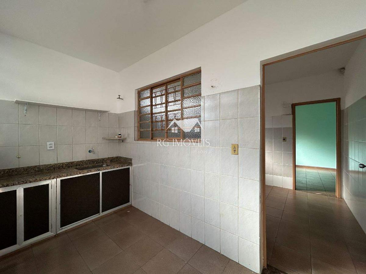 Casa, Betânia, 3 Quartos, 2 Vagas, 1 Suíte