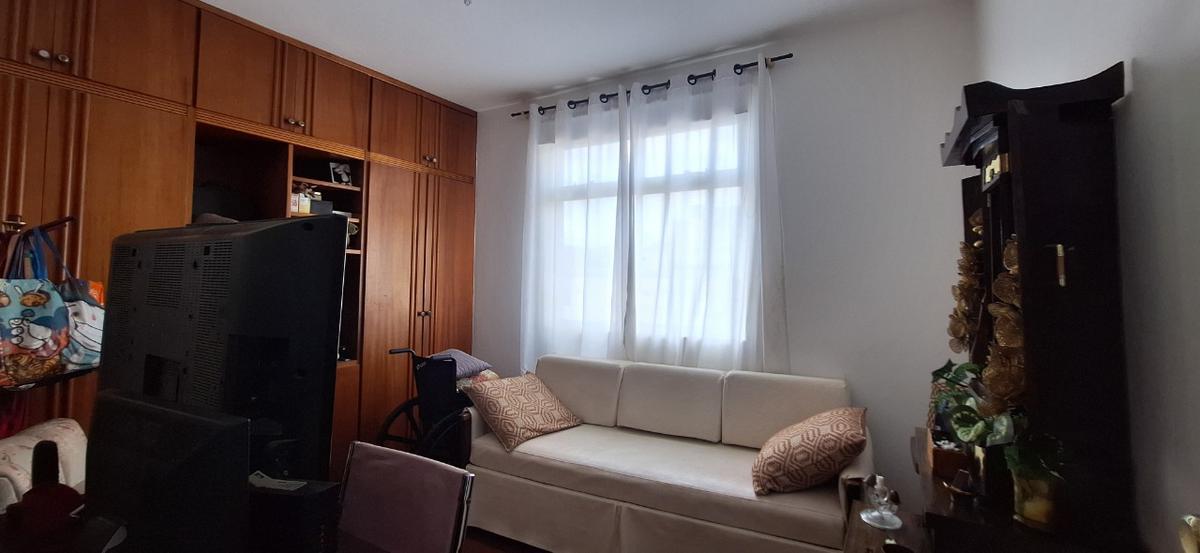 Apartamento, Sagrada Família, 3 Quartos, 2 Vagas, 1 Suíte