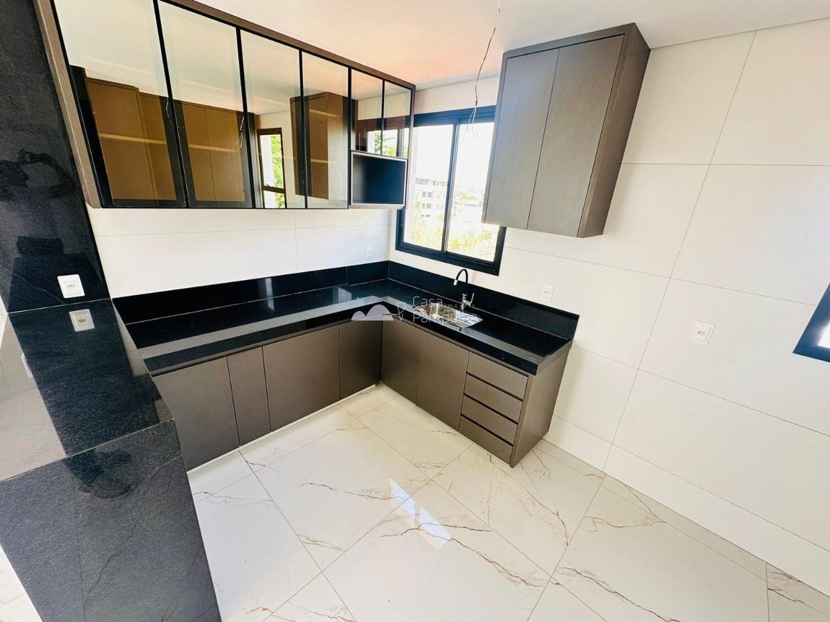 Apartamento, Planalto, 4 Quartos, 2 Vagas, 2 Suítes