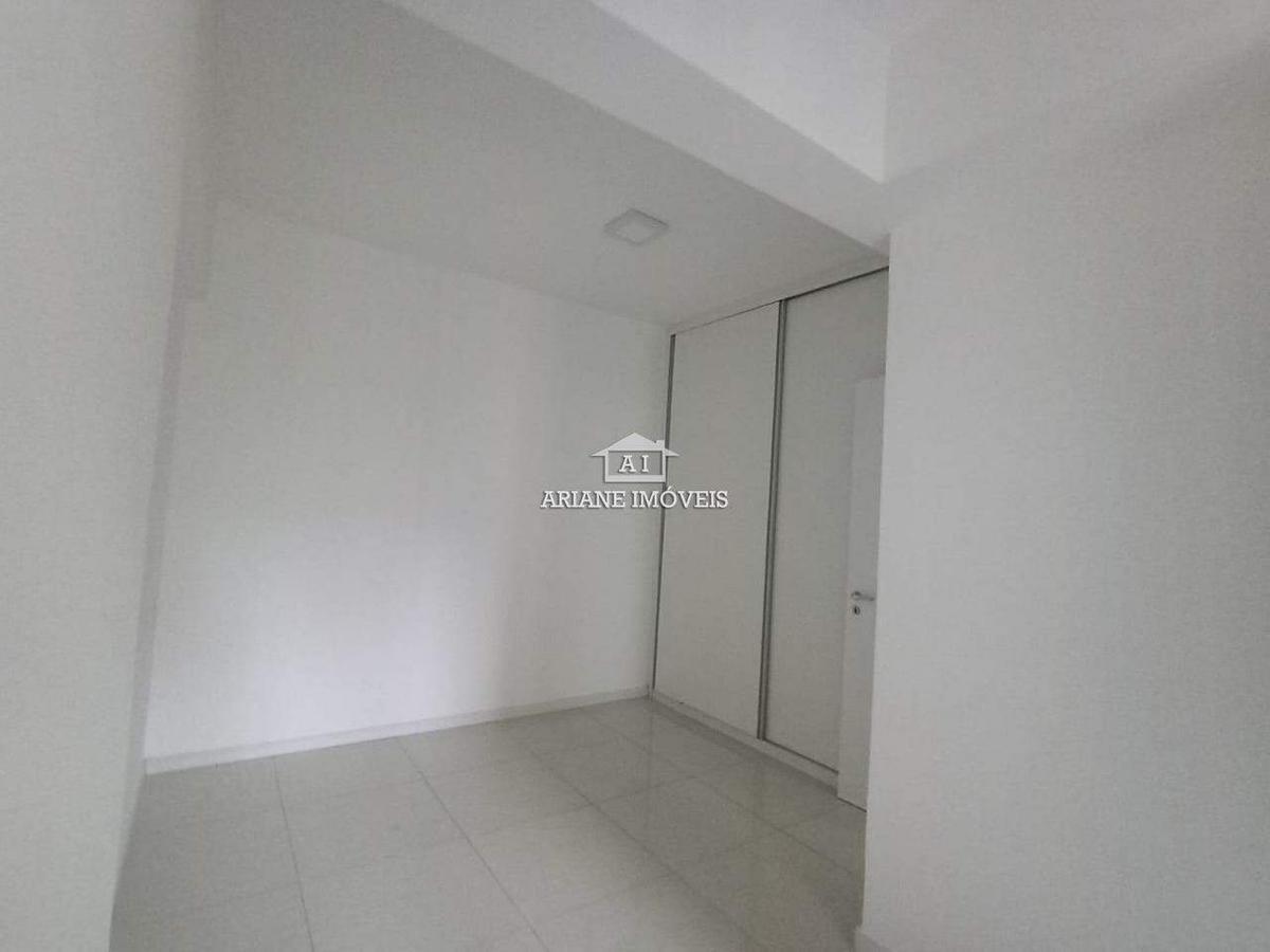 Apartamento, Centro, 2 Quartos, 2 Vagas