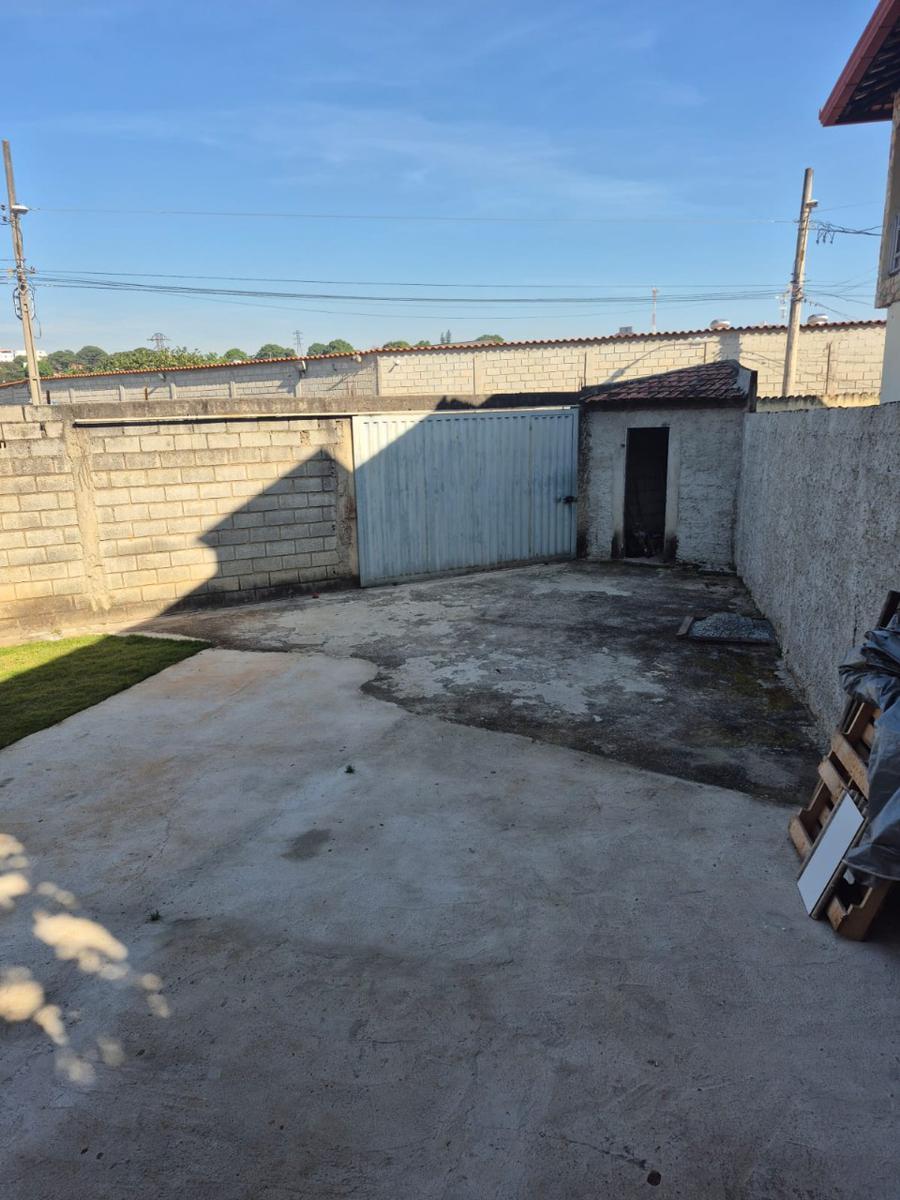 Casa, Petropolis, 3 Quartos, 10 Vagas, 1 Suíte