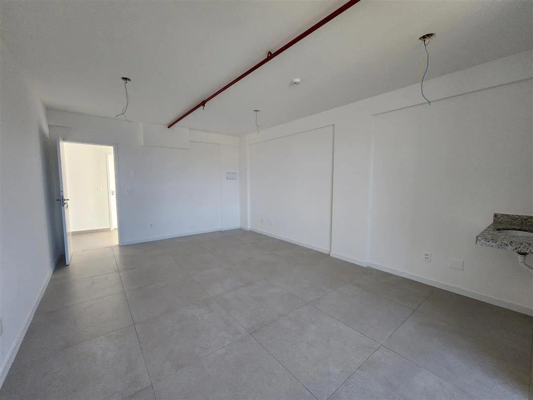 Sala, Betim Industrial, 0 Quarto, 1 Vaga