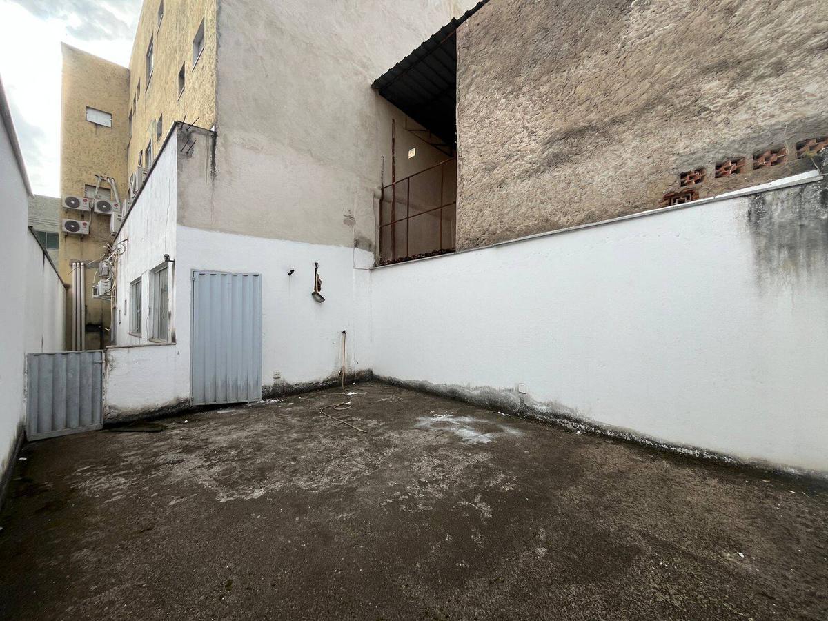 Andar, Centro, 0 Quarto, 0 Vaga