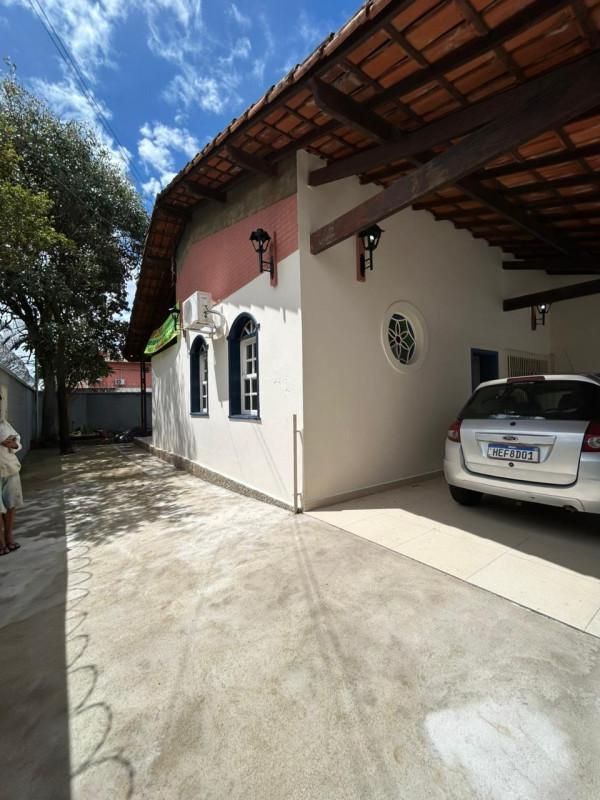 Casa, Planalto, 4 Quartos, 5 Vagas, 3 Suítes