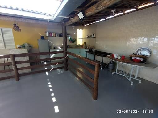 Fazenda, Industrial, 6 Quartos, 6 Vagas, 2 Suítes