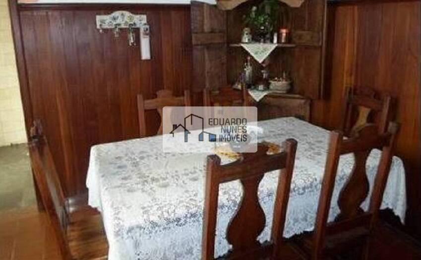 Casa, Santa Lúcia, 6 Quartos, 12 Vagas, 2 Suítes