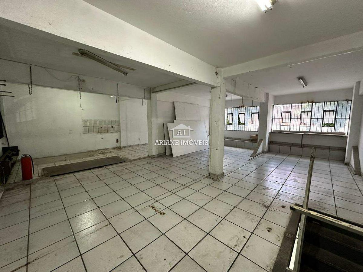 Andar, Centro, 0 Quarto, 0 Vaga