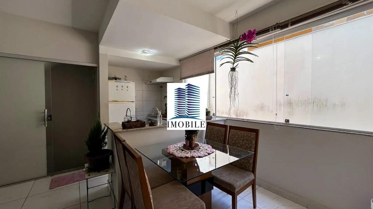 Casa, Santa Efigênia, 3 Quartos, 2 Vagas, 2 Suítes