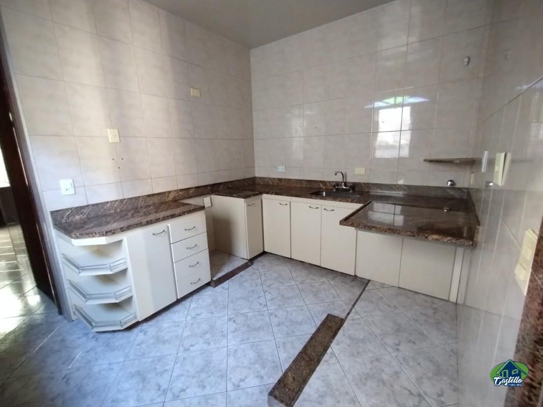 Casa, Aparecida, 3 Quartos, 5 Vagas, 1 Suíte