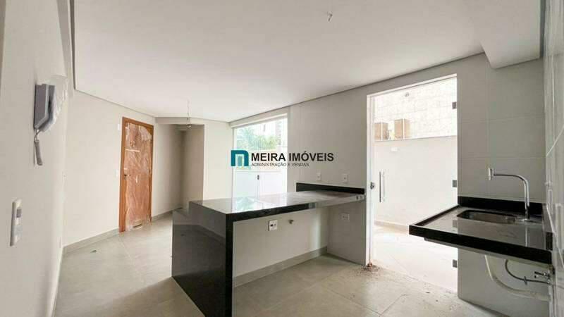 Apartamento, Funcionários, 2 Quartos, 1 Vaga, 1 Suíte