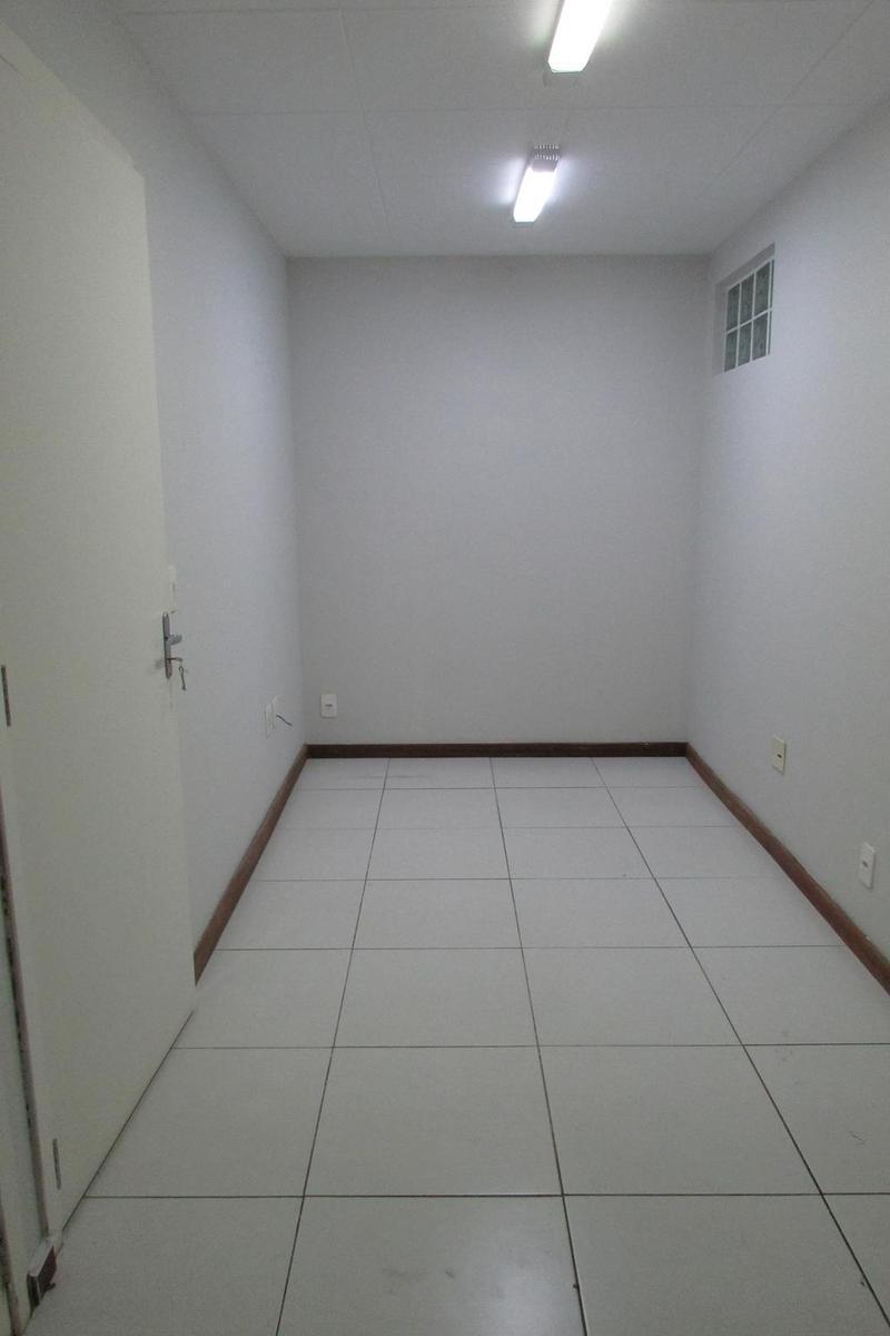 Sala, Santa Efigênia, 1 Vaga