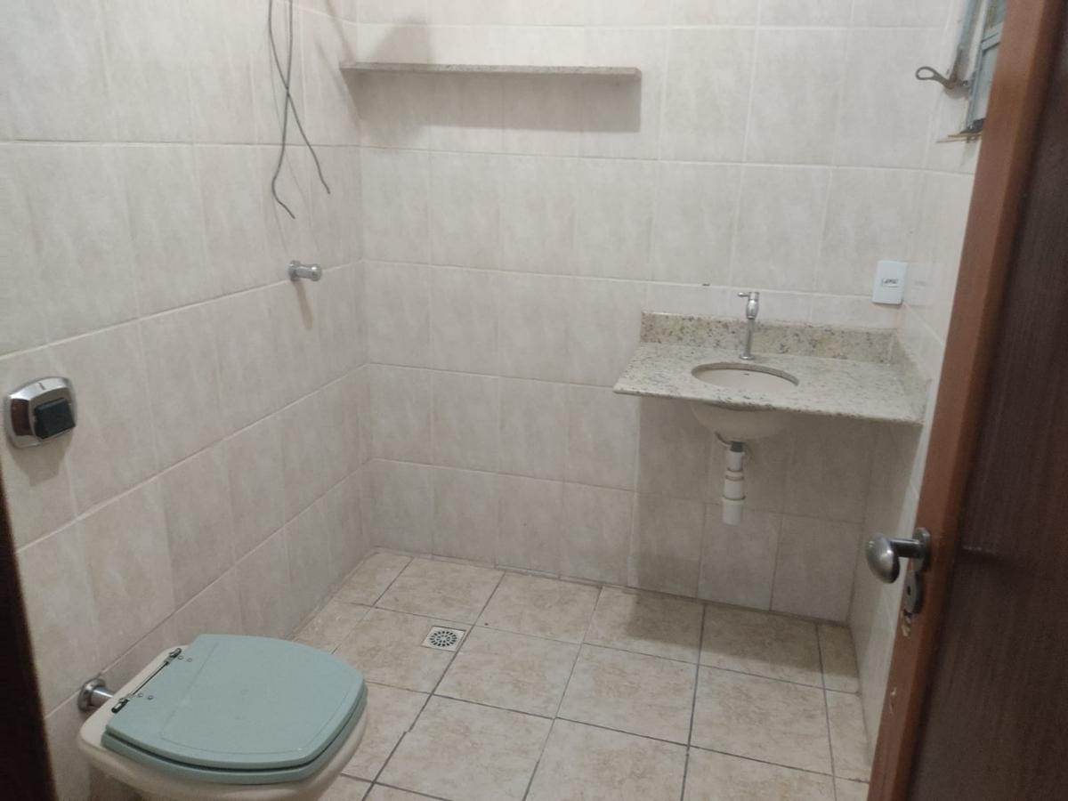 Casa Comercial, São Bernardo, 4 Quartos, 4 Vagas, 1 Suíte