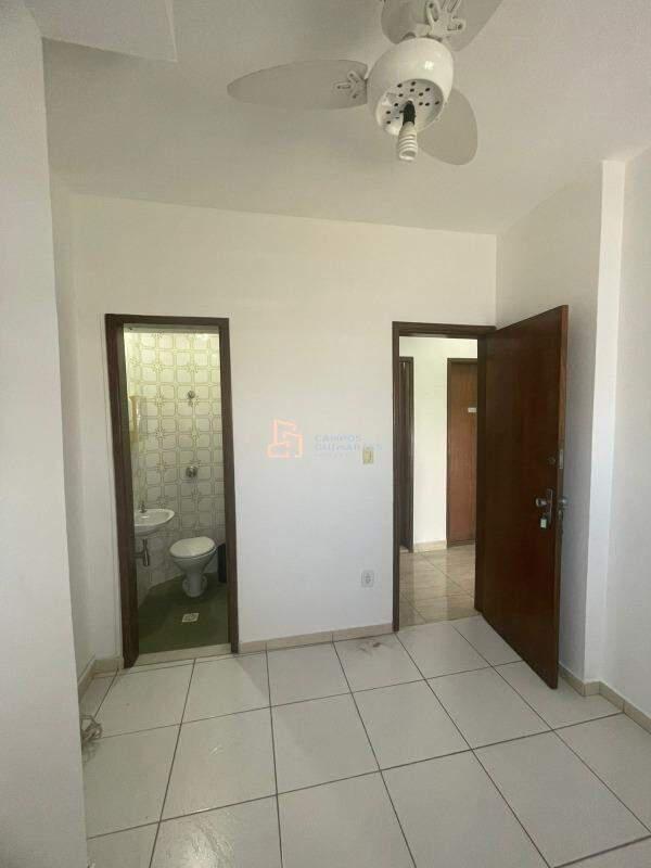 Sala, Barro Preto